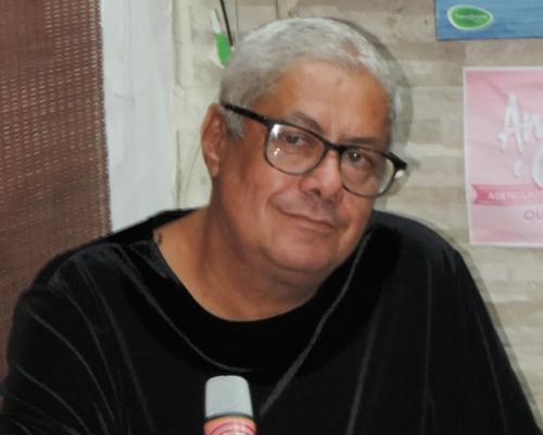 Neno Ferreira 'No social'