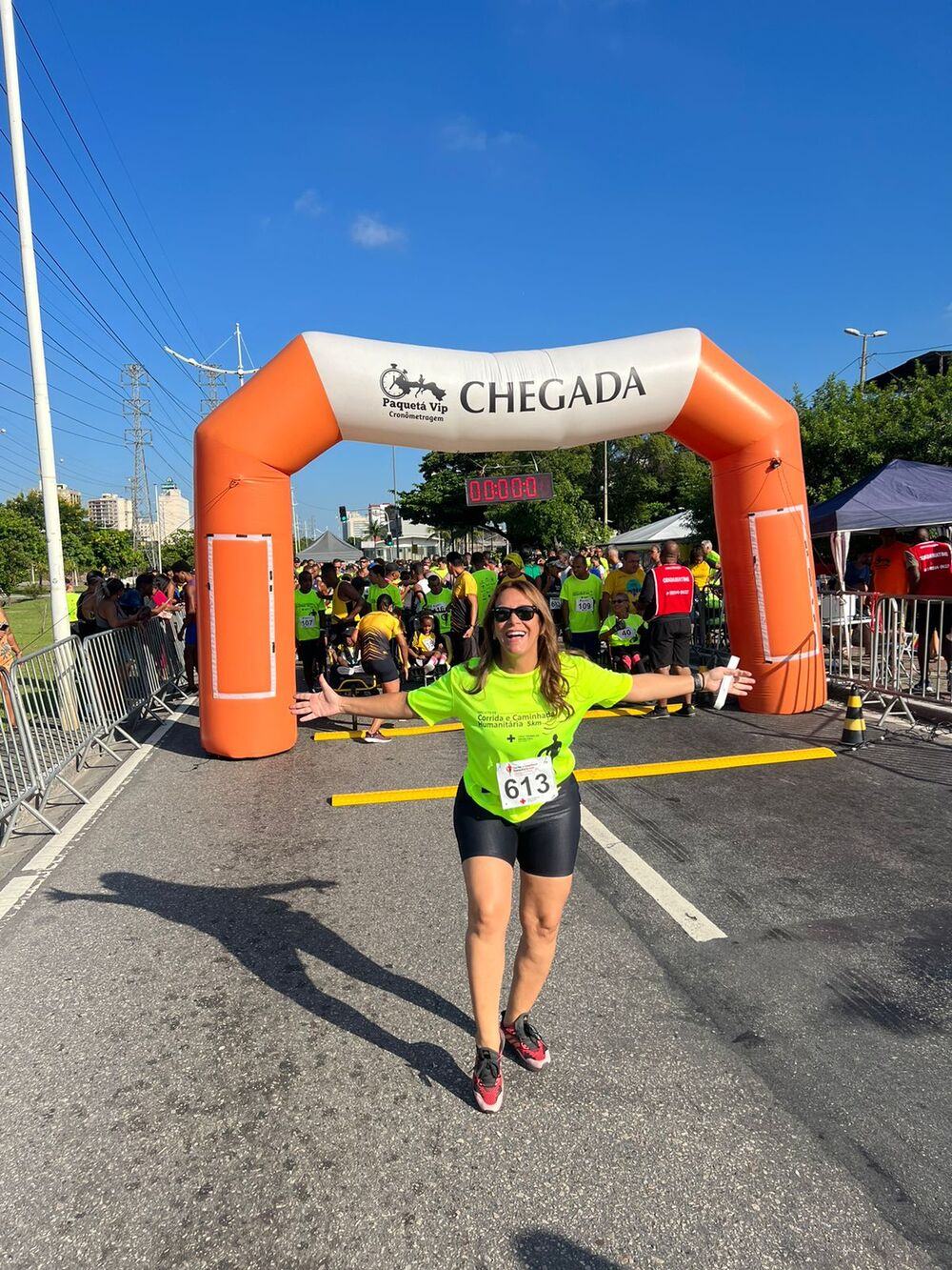 1ª Corrida e Caminhada Humanitária da Cruz Vermelha de Nova Iguaçu reúne atletas e apoiadores.