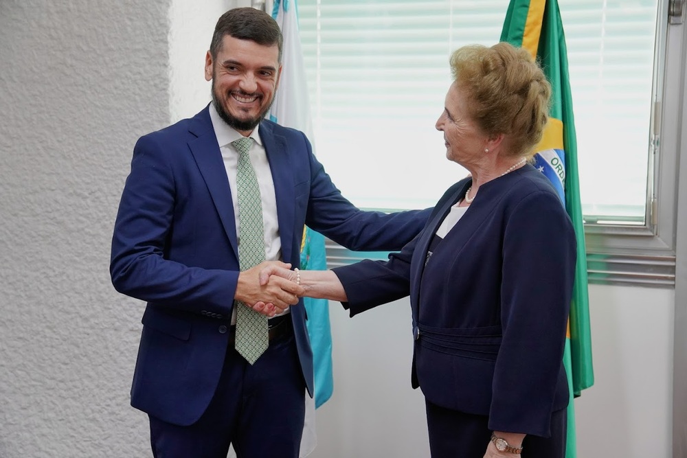  Bacellar: Presidente da Alerj recebe comitiva do parlamento da Hungria