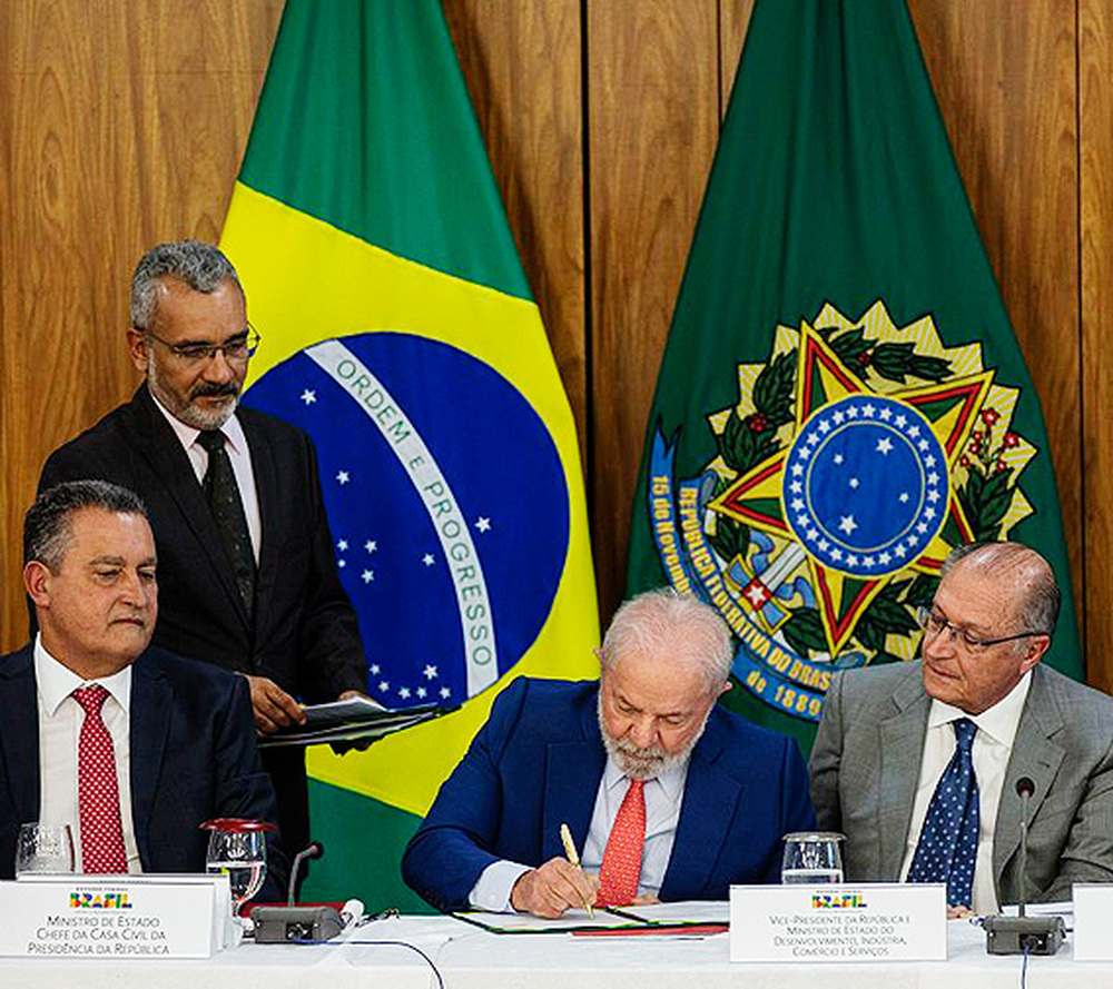 Lula: governo finaliza lista de obras prioritárias dos estados