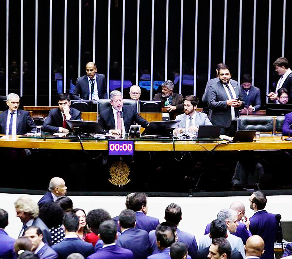 Por 337 votos a 125, Câmara aprova MP que organiza os ministérios do governo Lula