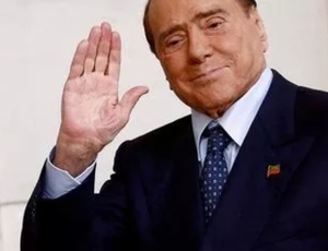 Morre Silvio Berlusconi, ex-primeiro-ministro italiano