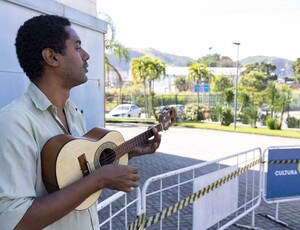 “Silas de Oliveira: Voz, Poesia e Tambor”, espetáculo inédito, faz homenagem ao grande compositor e fundador da Escola de Samba Império Serrano