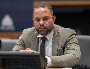 Deputado Filippe Poubel pede celeridade para elucidar morte de estudante em Maricá