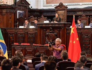 Parlamento concedeu Medalha Tiradentes e moções a instituições chinesas.