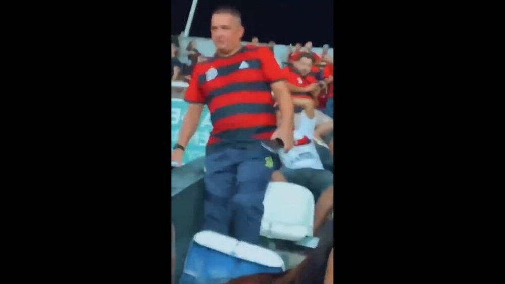 'Segovinha' ganha música da torcida do Flamengo, e Flamenguista quebra cadeira no Engenhão, Botafoguenses se enfurecem, ASSISTA