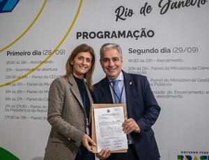 Frente Parlamentar do Complexo Econômico-Industrial da Saúde é instalada na Alerj