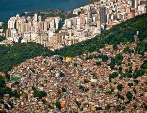 Imóveis abandonados no Rio poderão passar para propriedade da Prefeitura após 3 anos