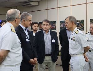 Fornecimento de urânio foi discutido durante visita de deputado ao Centro Nuclear de Aramar