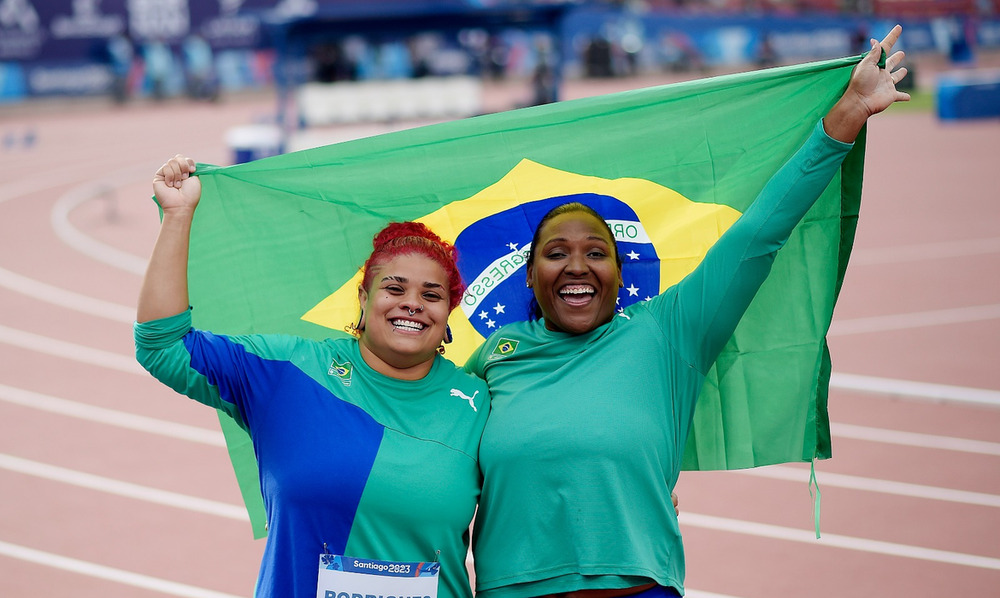 Pan de Santiago: Brasil é ouro e prata no lançamento de disco feminino