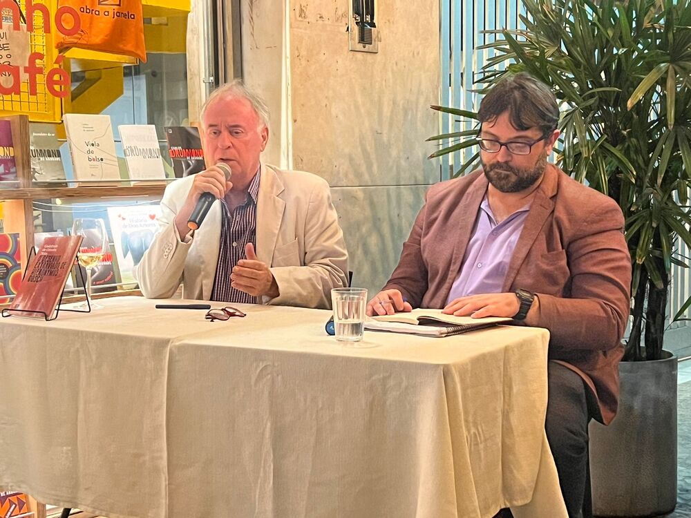 Encontro Literário na Livraria Janela do Jardim Botânico reúne talentos das letras e das artes