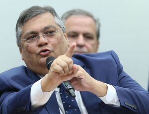 Ministros do STF elogiam indicação de Dino para Corte