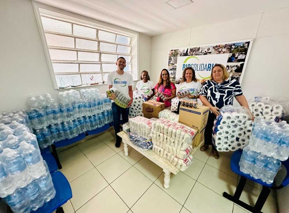 Secretaria de Transformação Digital e PRODERJ realizam doações em colaboração à campanha do RioSolidario