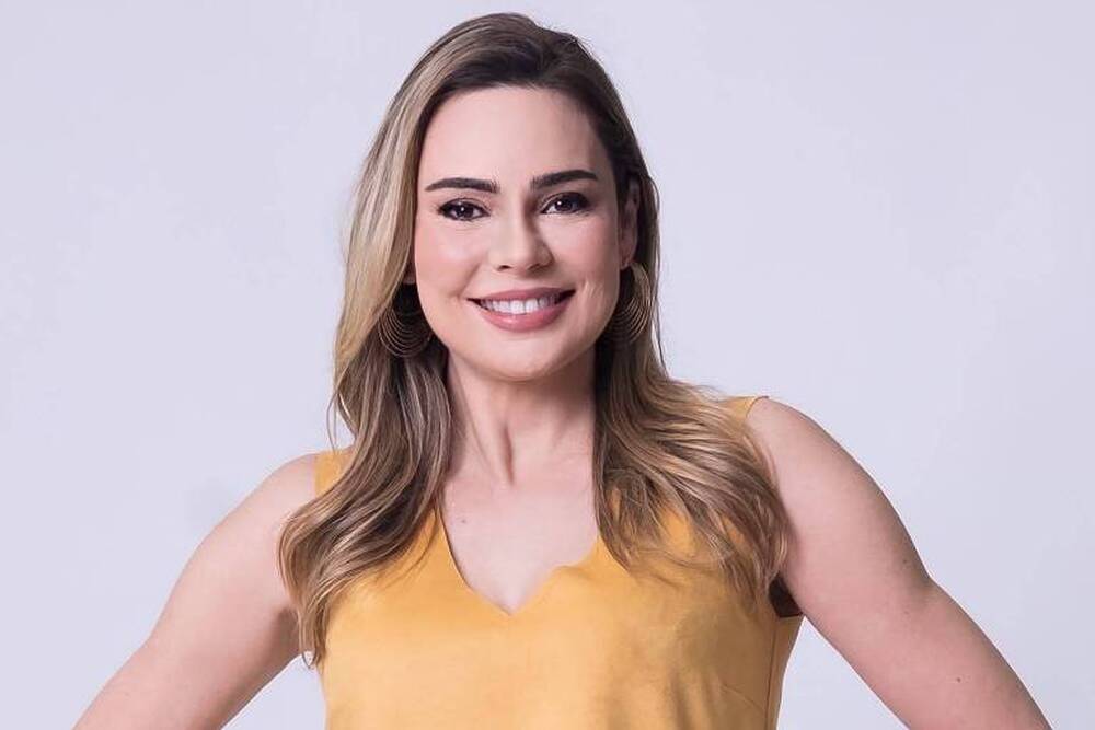 Ex-participante de 'A Fazenda', Rachel Sheherazade sai em defesa de Dado Dolabella