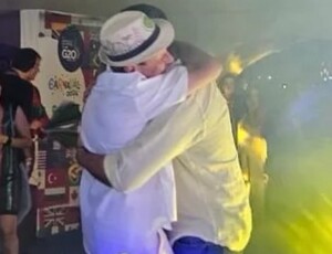 Amor de carnaval 2: Paes e Castro só love na madrugada da Sapucaí