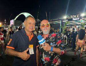 O empresário Leonardo Da Vinci, revela planos empreendedores em entrevista exclusiva durante desfile das campeãs do Carnaval