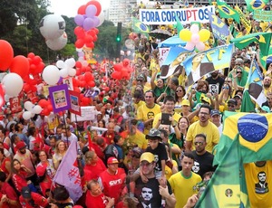 Eleições democráticas. Afinal de contas quem manda é o povo...