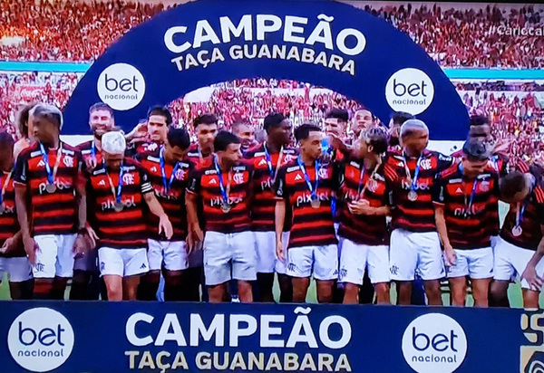 Flamengo é campeão invicto da 24ª Taça Guanabara