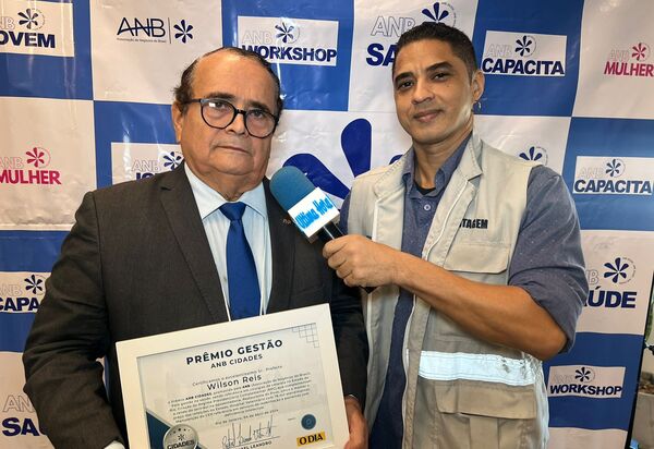 Prefeito de Caxias, Wilson Reis, recebe Prêmio de Gestor do Ano na Premiação da ANB