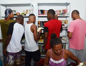 Governo do Estado do Rio de Janeiro inaugura Biblioteca Acolhedora para população em situação de rua