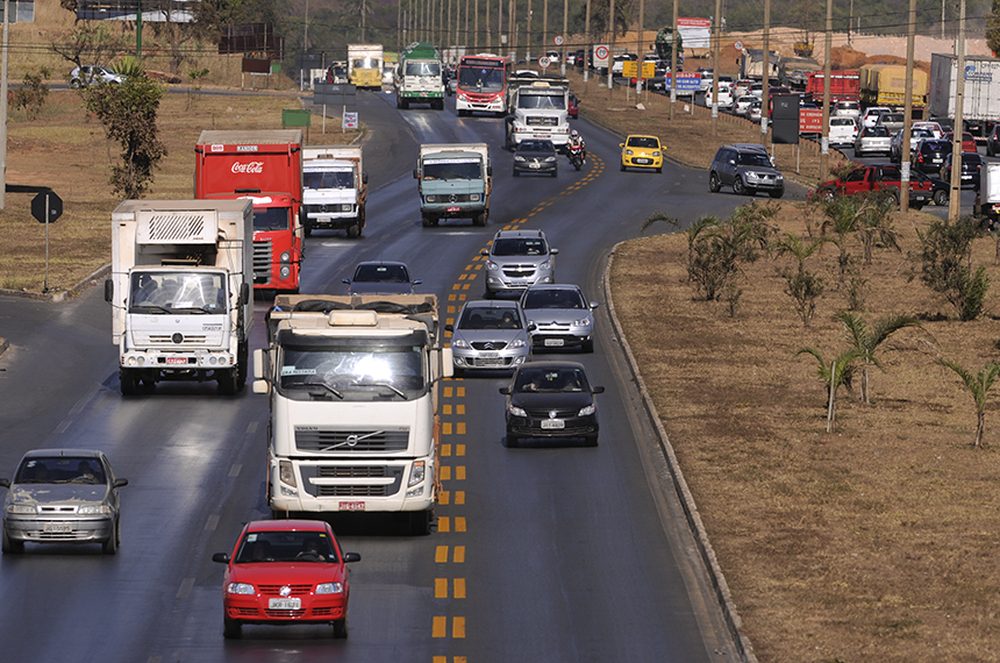 Proposta para Reintegração de Município e Estado nas Placas de Veículos: Uma Análise Detalhada