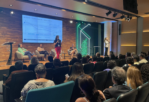 Encontro discute aumento da força de trabalho feminina no comércio exterior