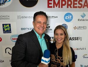 Empresária Mylenne Lou, brilha na AABB durante o Evento G10 Valores e Negócios