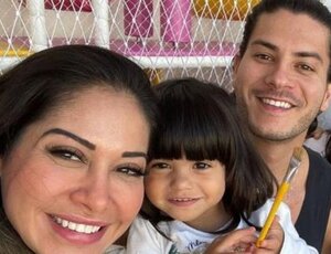 Mayra Cardi e Arthur Aguiar trocam farpas em rede sociais quando deveriam educar a filha