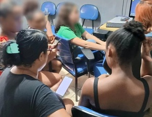 Vereador de Mesquita tenta desmentir pais de alunos que denunciaram as péssimas condições de unidade escolar