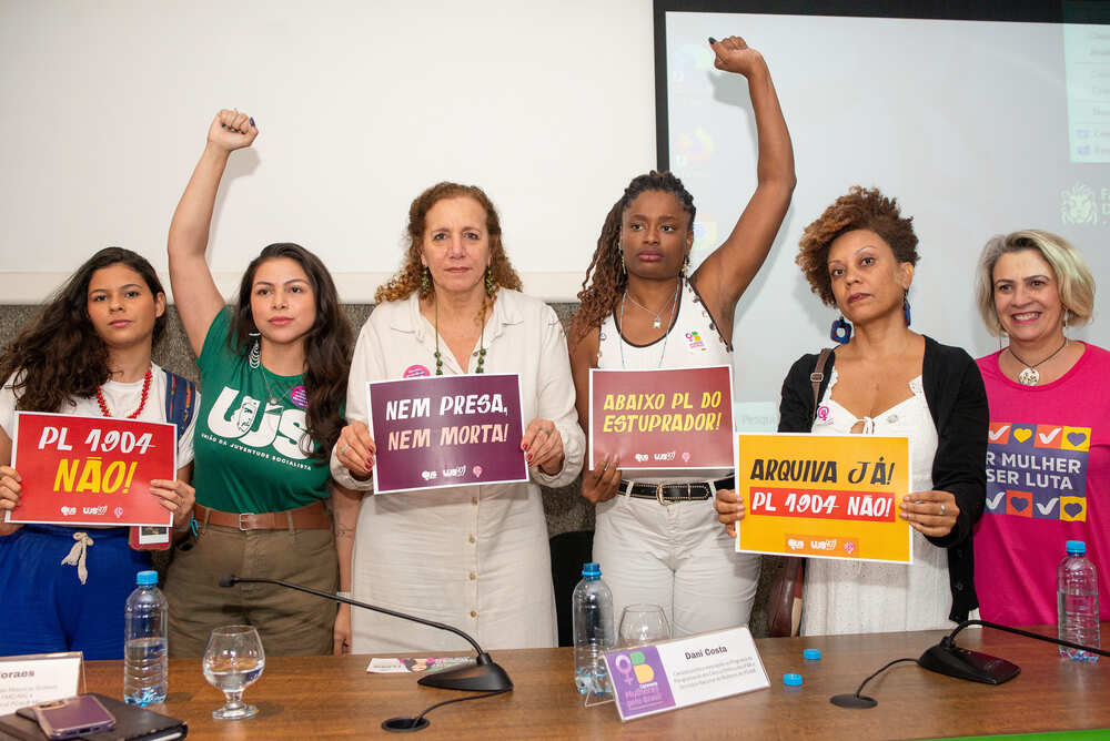 Mais mulheres na política: Petrópolis recebe Caravana dedicada a estimular a participação feminina em espaços de decisão 