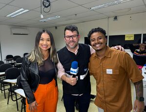 Jornada de Sucesso para Mulheres Empreendedoras: Professores Leonardo e Cássia inspiram com suas aulas de marketing e gestão de redes sociais