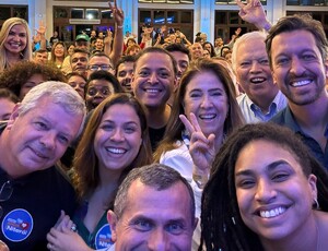 Movimento 'Amor por Niterói' reúne 2 mil pessoas na Zona Sul