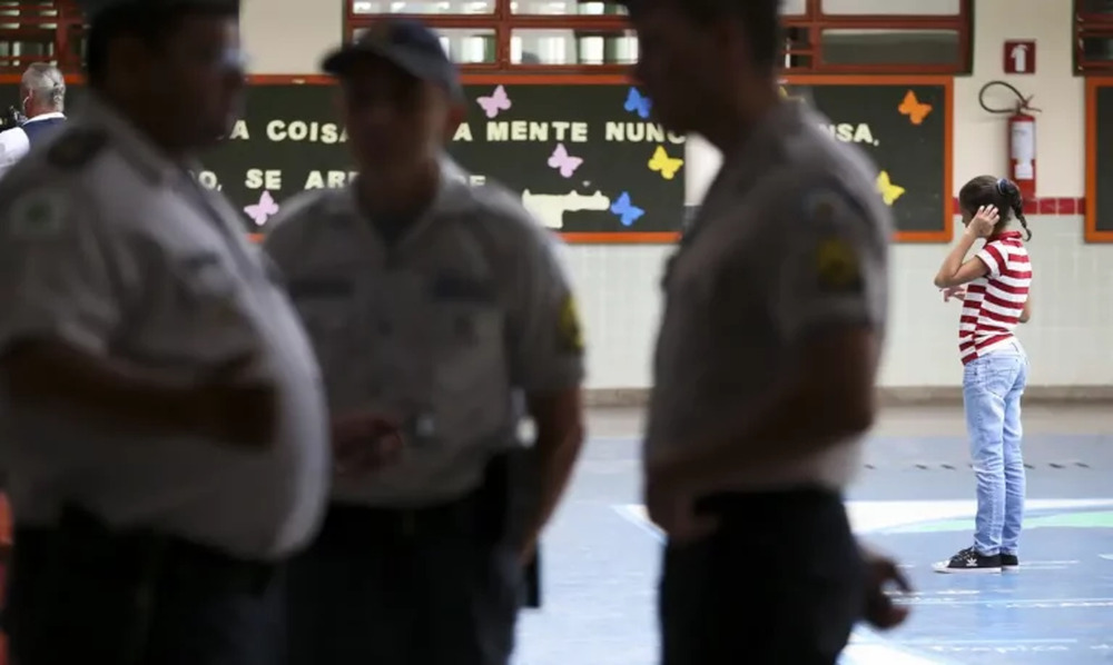 MARCHA, SOLDADO: STF recebe ação contra escolas cívico-militares do Rio Grande do Sul