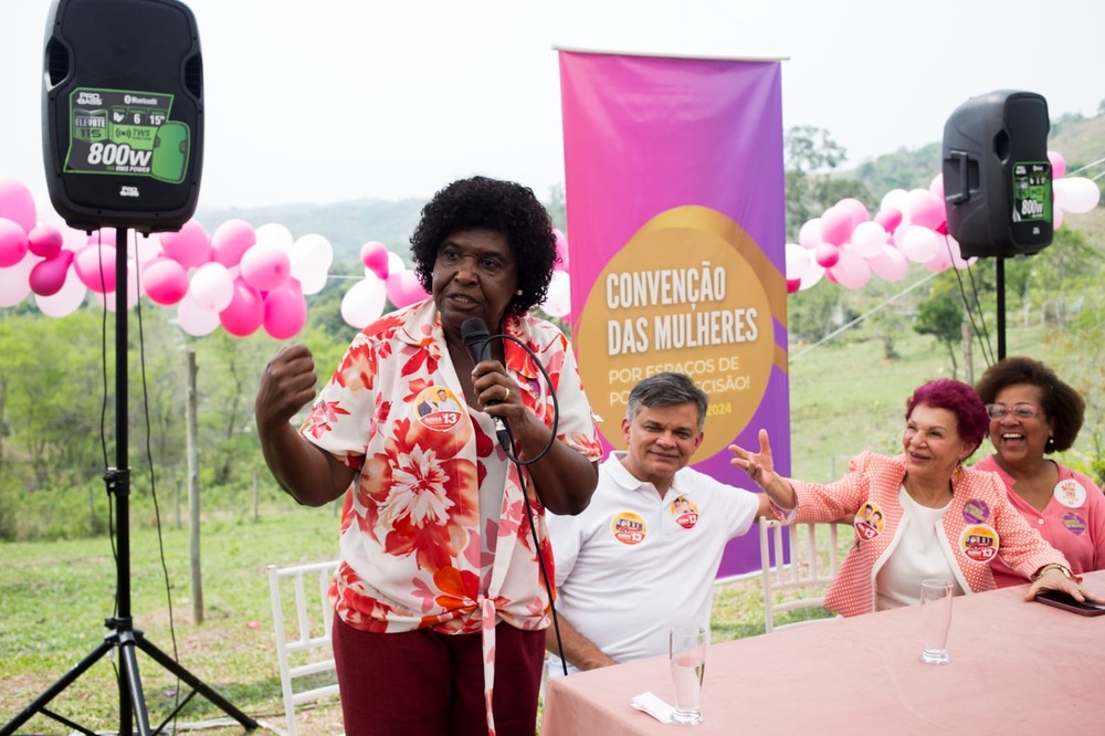 Dimas Gadelha recebe apoio de Benedita da Silva