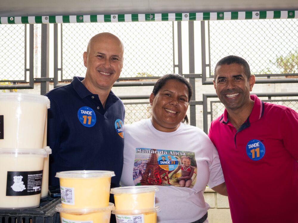 Tande Vieira cumpriu agenda por diferentes bairros de Resende nesta sexta-feira (06)