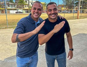 Wesley Lopes, o candidato do Felipinho Ravis, em Nova Iguaçu, se tornou um novo fenômeno político e vem arrastando multidões por onde passa com seu sorriso contagiante!