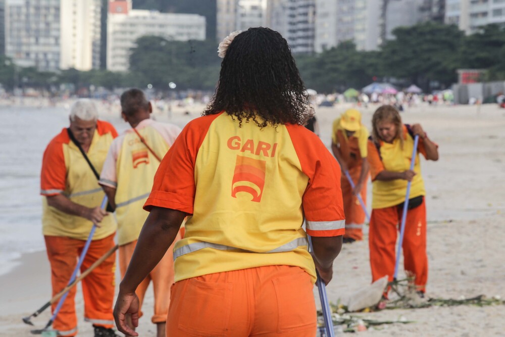 Clin apoia mutirão da limpeza de rios e praias em Niterói