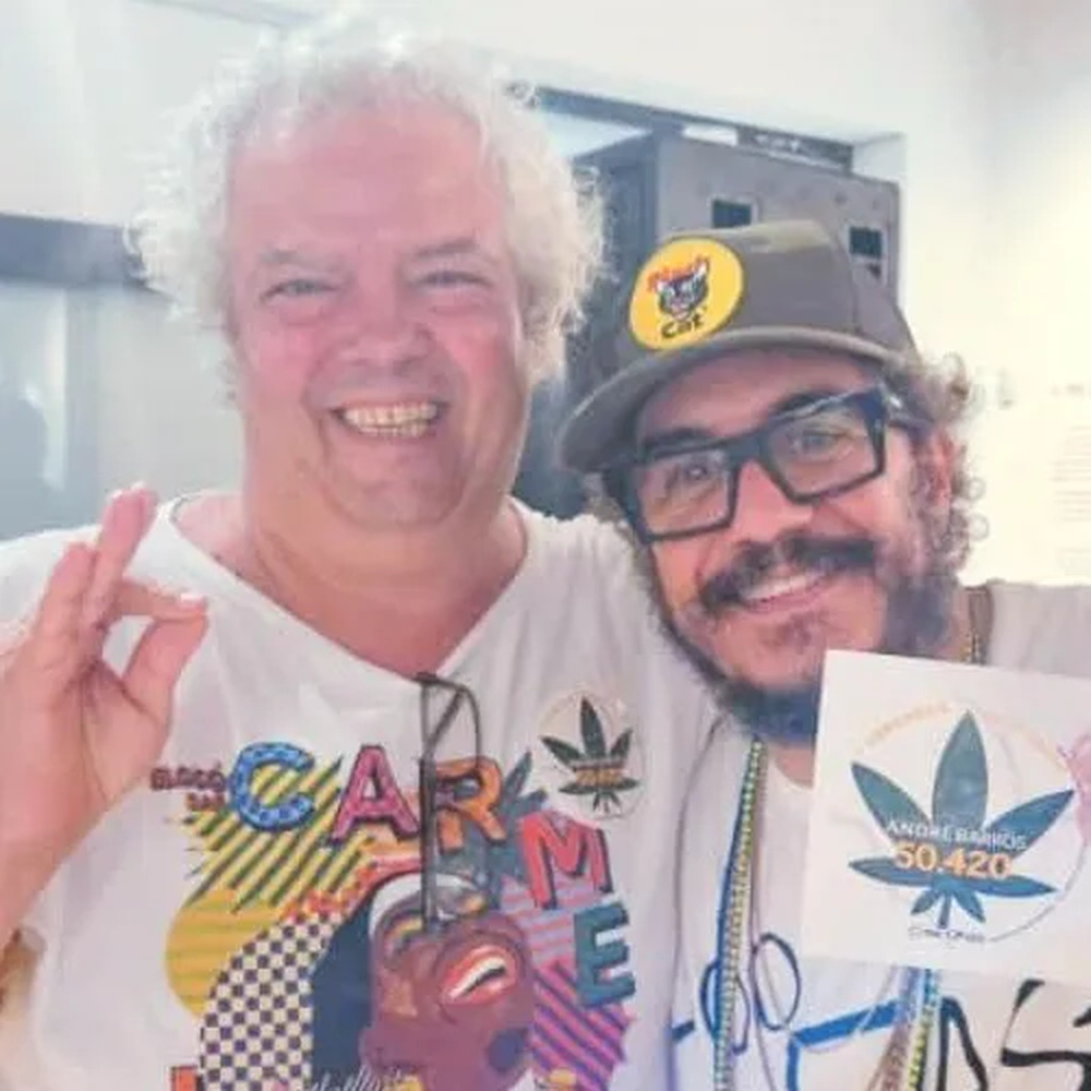 André Barros, Candidato a vereador, advogado da Marcha da Maconha ganha apoio de famosos para ‘apertar o verde’