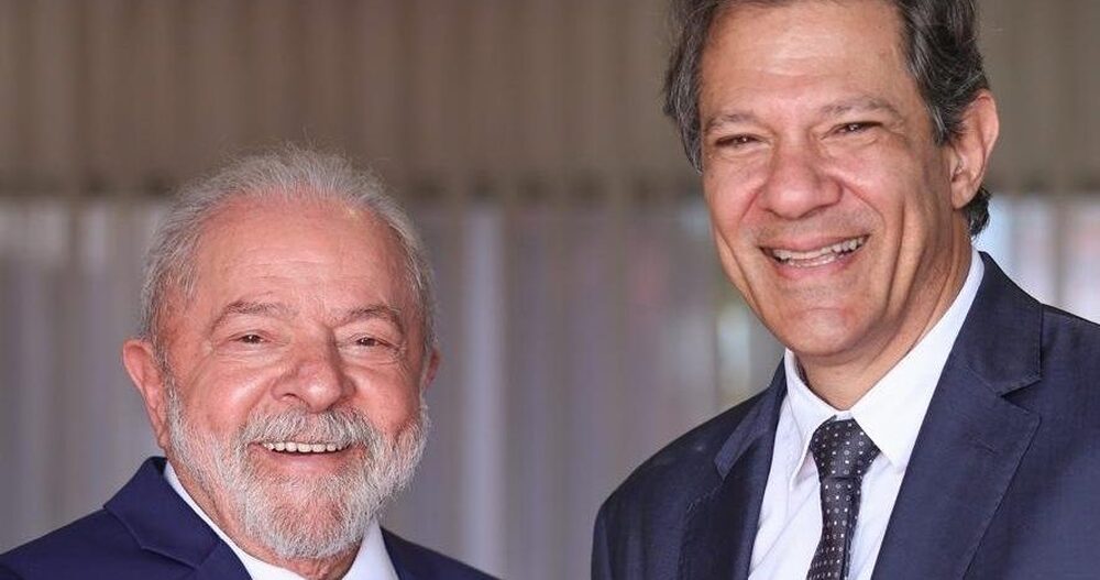  Banco Central eleva previsão de crescimento para 2024, em linha com estimativas do governo Lula, mas projeta desaceleração em 2025