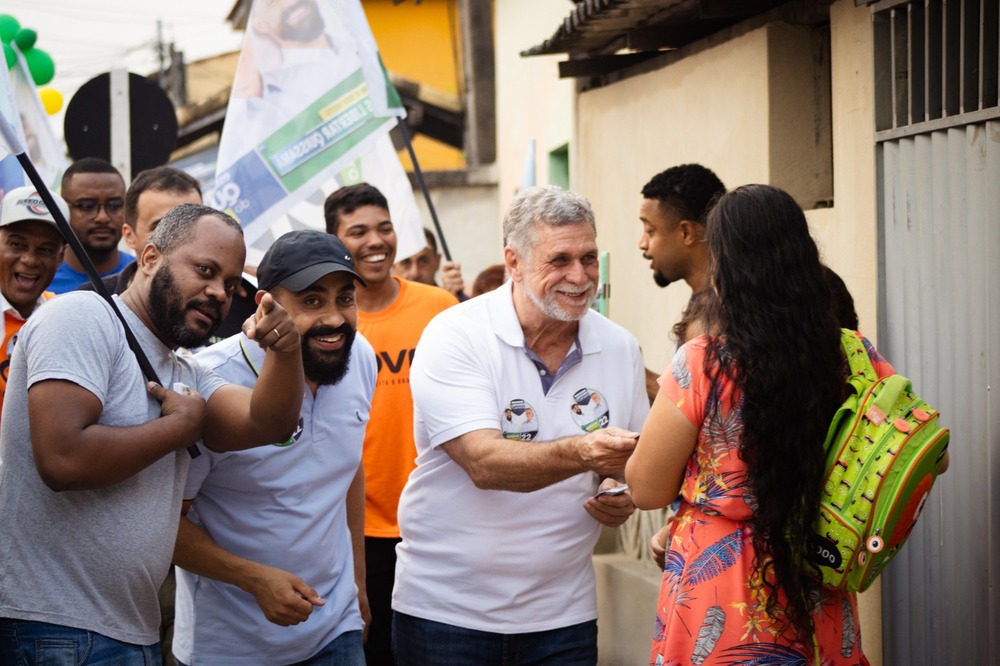 Recepção calorosa anima Armando Carneiro na reta final em Quissamã