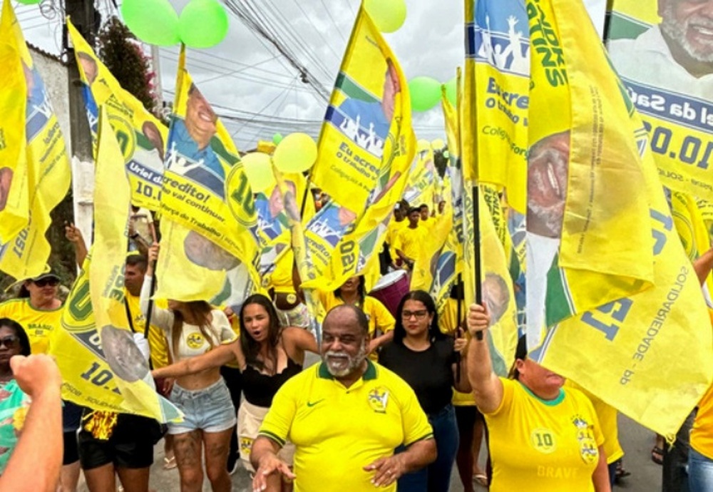 Uriel da Saúde movimenta a política de Búzios com campanha vibrante e apoio popular