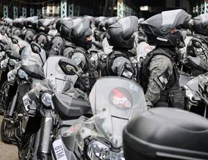 Castro entrega Batalhão Tático de Motociclistas da Polícia Militar