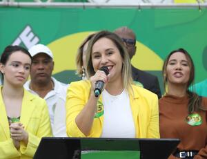 Daniela de Livia é eleita em Araruama com 54,44% dos votos