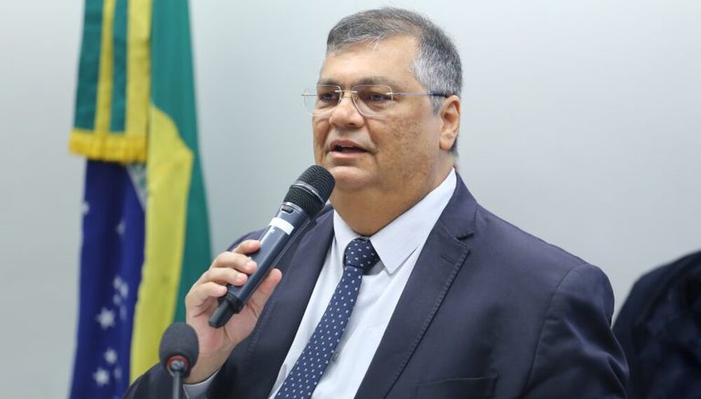 Congresso deve focar na transparência das Emendas Pix ao invés de Medidas Estapafúrdias Como o Pacote Anti-STF, afirma jornal em apoio a Dino