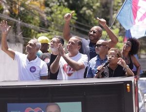 RODRIGO NEVES E ROMÁRIO FECHAM PARCERIA PARA CONSTRUIR CENTRO DE REFERÊNCIA PARA AUTISTAS