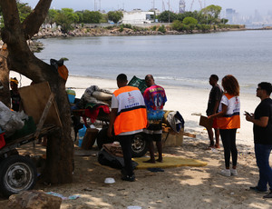 Programa da Prefeitura de Niterói ajuda 505 pessoas em situação de rua a retornarem para suas famílias em dois anos