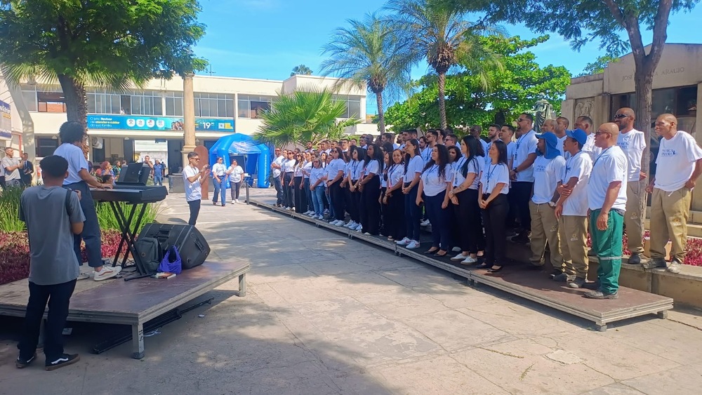 Bosque de Memórias e apresentações do Coral Reviver marcaram o Dia de Finados no Cemitério São Francisco Xavier, no Caju