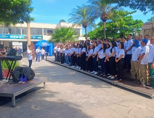 Bosque de Memórias e apresentações do Coral Reviver marcaram o Dia de Finados no Cemitério São Francisco Xavier, no Caju