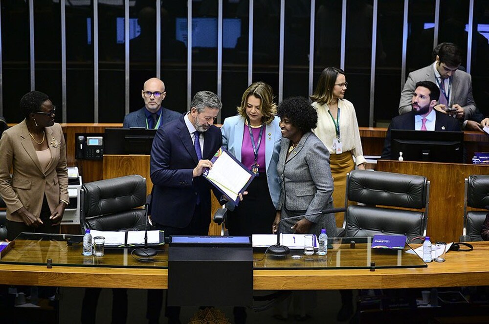 Fórum parlamentar internacional demanda igualdade de gênero