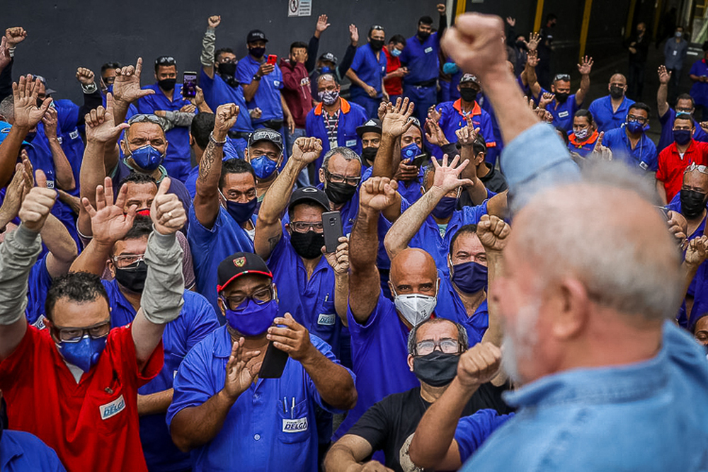 Mercado de Trabalho: desemprego cai para o menor nível desde 2012, aponta PNAD contínua